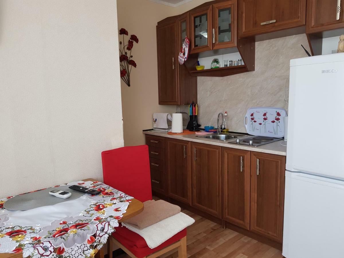 Ferienwohnung Golden-Sea Warna Exterior foto